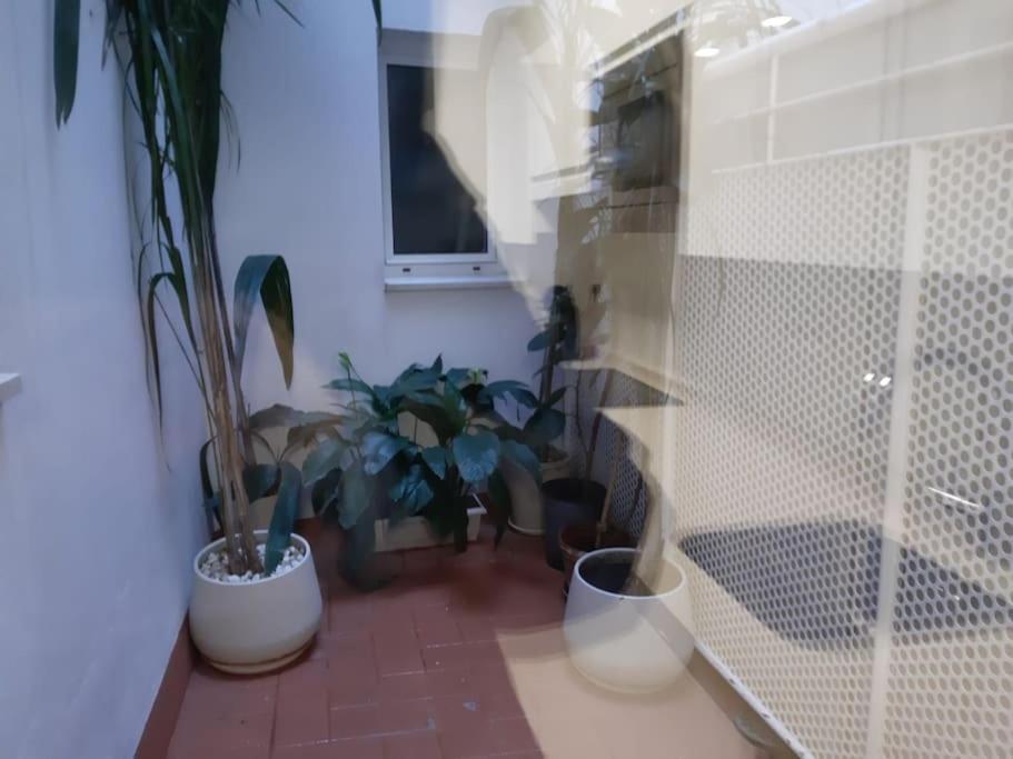 Ferienwohnung Nuevo-Luminoso Y Moderno. Parking Gratis!! Sevilla Exterior foto